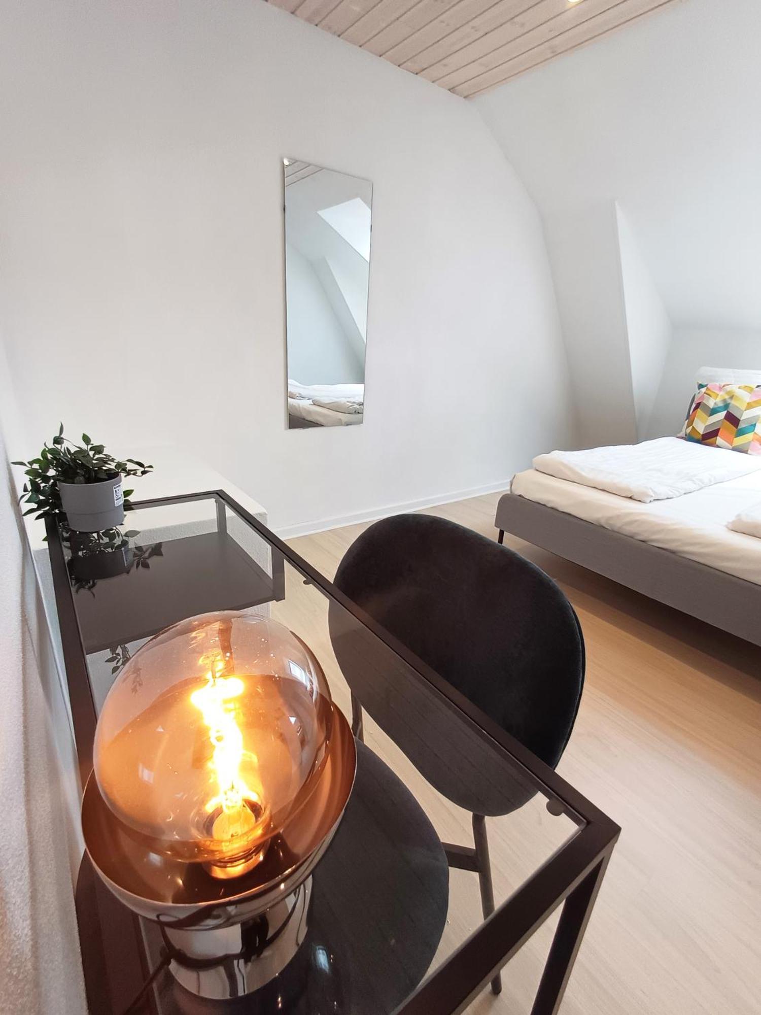 Grand 4 Persons Family Room With Free Parking Hjørring Buitenkant foto