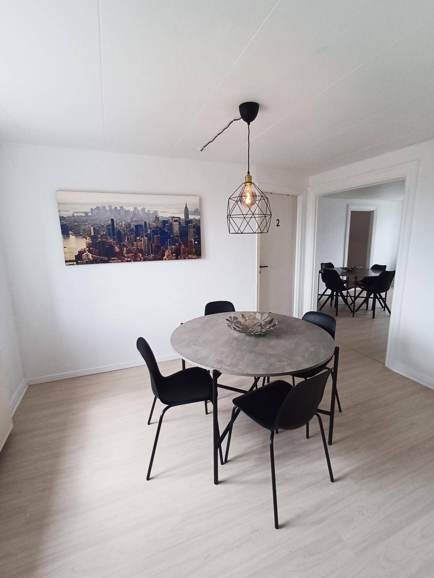 Grand 4 Persons Family Room With Free Parking Hjørring Buitenkant foto